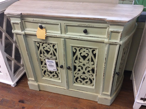 Furniture Store «Akins Furniture (Dogtown)», reviews and photos, 3450 Co Rd 81, Fort Payne, AL 35967, USA