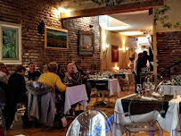 Atmosphère du Restaurant - Salon de Thé le May Milton à Albi - n°12