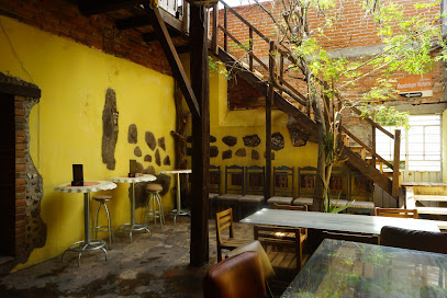 Las Jarras Restaurante & Bar - Calle 4 Ote. 7-interior 6, Centro, 74200 Atlixco, Pue., Mexico
