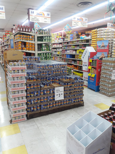 Grocery Store «Bravo Supermarkets», reviews and photos, 2435 US Hwy 98 N, Lakeland, FL 33805, USA