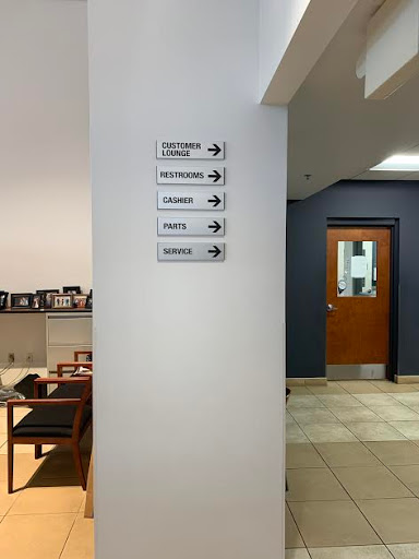 Car Dealer «Mark Sweeney Buick GMC», reviews and photos, 3365 Highland Ave, Cincinnati, OH 45213, USA