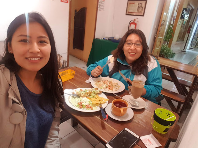 Opiniones de Restaurante Cafetería Las Brujas en Loja - Restaurante