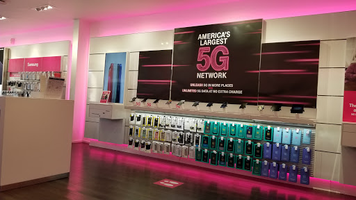 Cell Phone Store «T-Mobile», reviews and photos, 150 S State Rd 434 #1085, Altamonte Springs, FL 32714, USA