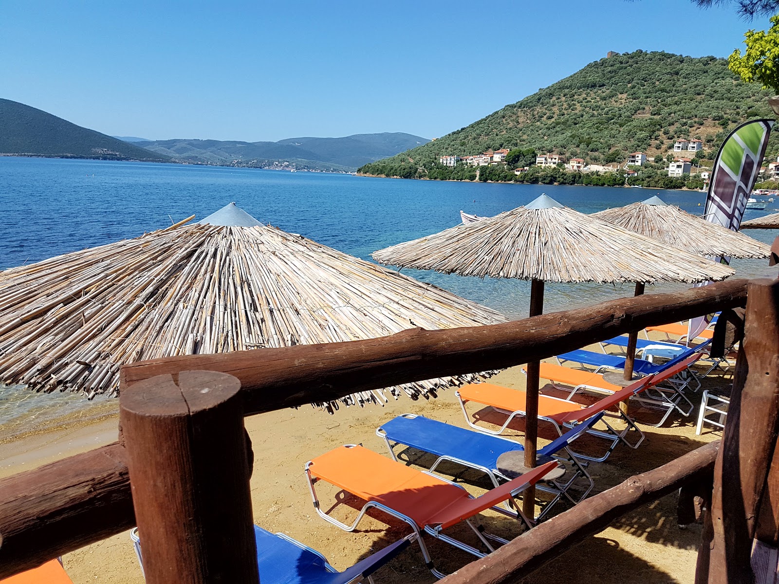 Photo de Pigadi beach situé dans une zone naturelle