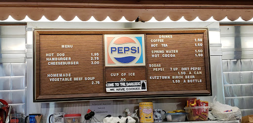 Tourist Attraction «Penna Dutch Gift Haus», reviews and photos, 93 Roadside Dr, Shartlesville, PA 19554, USA