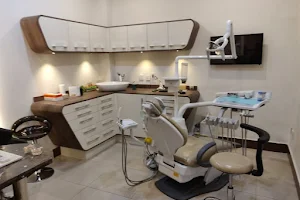 Cantt Dental Care image