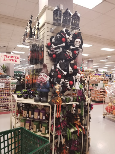 Home Goods Store «Christmas Tree Shops», reviews and photos, 15 Backus Ave Suite 42, Danbury, CT 06810, USA