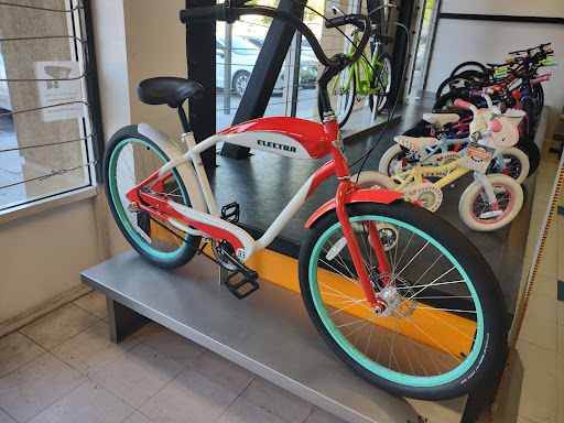 Bicycle Store «Carmichael Bike Shop», reviews and photos, 5142 Arden Way, Carmichael, CA 95608, USA