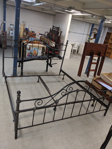 Building Materials Store «Habitat For Humanity Restore», reviews and photos, 2111 Lakeland Ave, Ronkonkoma, NY 11779, USA