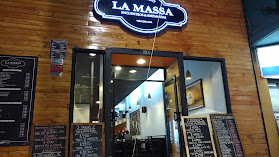 La Massa, Encounters & Empanadas