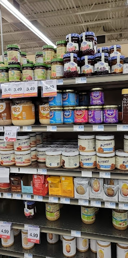 Grocery Store «Hy-Vee», reviews and photos, 1500 Central Park Commons Dr, Eagan, MN 55121, USA