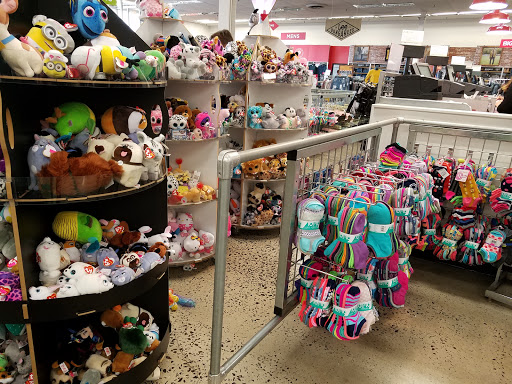 Outlet Store «VF Outlet», reviews and photos, 709 PA-113, Souderton, PA 18964, USA