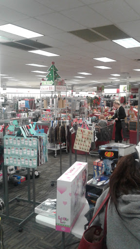 Clothing Store «Burlington Coat Factory», reviews and photos, 9175 E Stockton Blvd, Elk Grove, CA 95624, USA