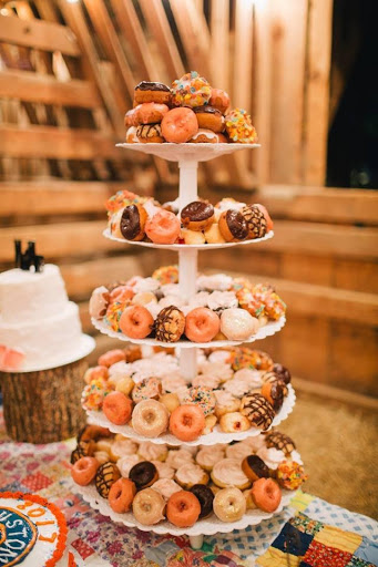 Donut Shop «Daylight Donuts Supershop», reviews and photos, 3121 S Yale Ave, Tulsa, OK 74135, USA