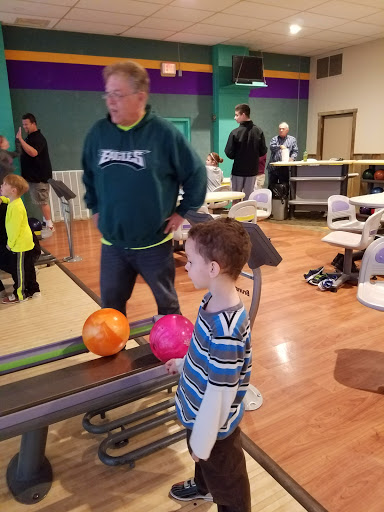 Bowling Alley «Northside Lanes», reviews and photos, 6 Richards Ave, Winchester, VA 22601, USA