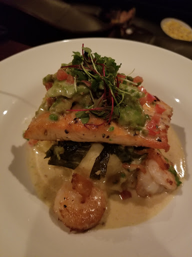 Movie Theater «Cobb Theatre of Grove 16», reviews and photos, 6333 Wesley Grove Blvd, Wesley Chapel, FL 33544, USA