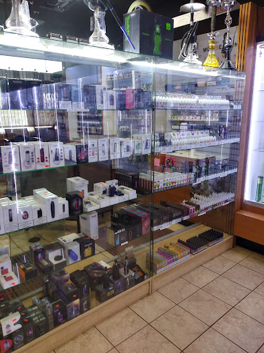 Tobacco Shop «Tobacco Outlet Plus», reviews and photos, 2311 18th Ave NE, Minneapolis, MN 55428, USA