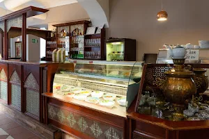 Cafe Restaurant Caspian image