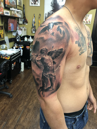 Explore maryland crab tattoo ideas, creative tattoo ideas in Junction City, available at Junction City Tattoo