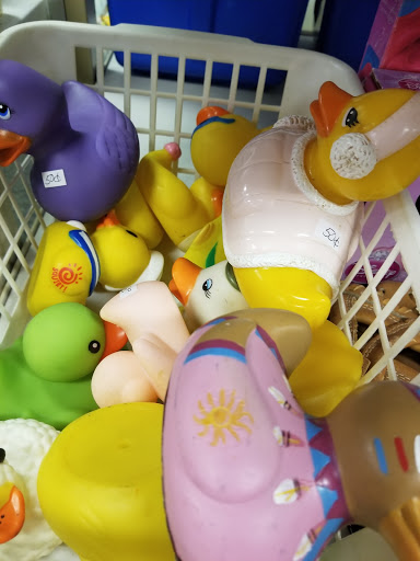 Thrift Store «Outreach Thrift Store», reviews and photos, 1715 S Rutherford Blvd, Murfreesboro, TN 37130, USA