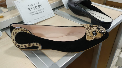 Shoe Store «DSW Designer Shoe Warehouse», reviews and photos, 17502 Hawthorne Blvd, Torrance, CA 90504, USA