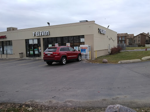 7-Eleven, 399 S Prospect Ave, Bartlett, IL 60103, USA, 