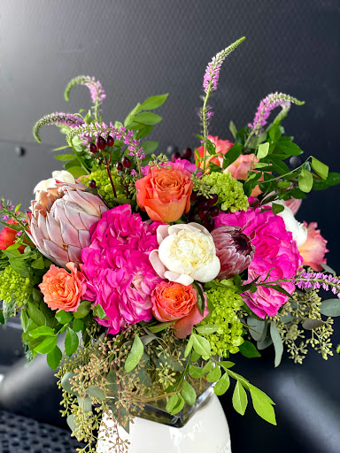 Florist «Kikilis Florist», reviews and photos, 417 S Pinellas Ave, Tarpon Springs, FL 34689, USA
