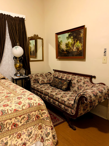 Hotel «Grand Victorian Inn», reviews and photos, 5 Old Dixie Hwy, Park City, KY 42160, USA