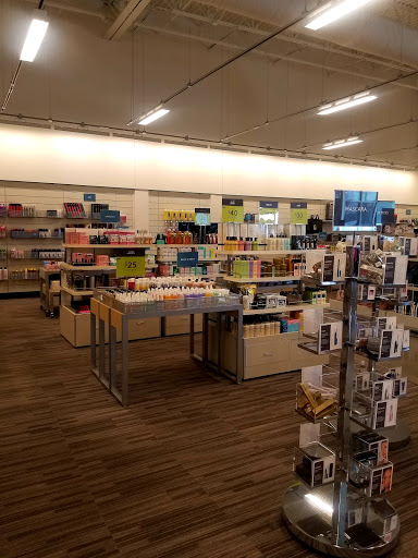 Department Store «Nordstrom Rack Hamilton Crossings», reviews and photos, 750 N Krocks Rd #303, Allentown, PA 18106, USA