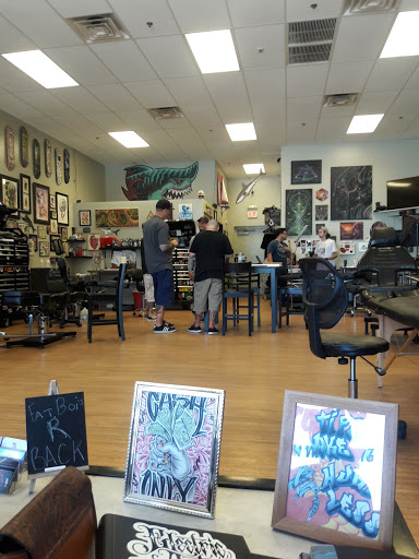 Tattoo Shop «Electric Art Studio», reviews and photos, 6808 N Dysart Rd #108, Glendale, AZ 85307, USA