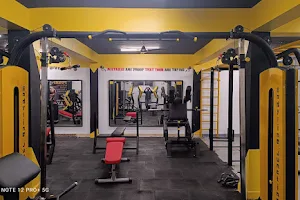 Max Rep Fitness Centre image