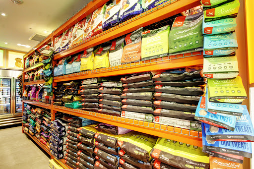 Pet Supply Store «Dog Bar», reviews and photos, 1684 Jefferson Ave, Miami Beach, FL 33139, USA