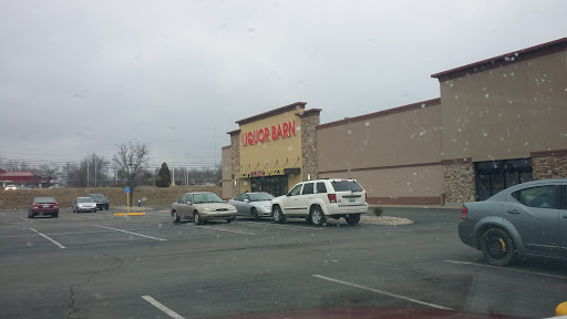 Liquor Store «Liquor Barn», reviews and photos, 1705 N Dixie Hwy #100, Elizabethtown, KY 42701, USA