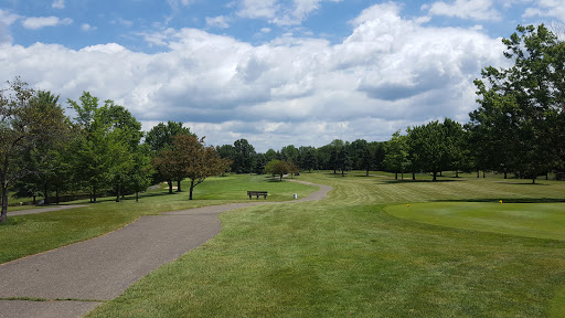 Golf Course «Fox Den Golf Course», reviews and photos, 2770 Call Rd, Stow, OH 44224, USA