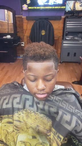 Barber Shop «Newport Barber Shop», reviews and photos, 4 Clinton Sq, Poughkeepsie, NY 12601, USA