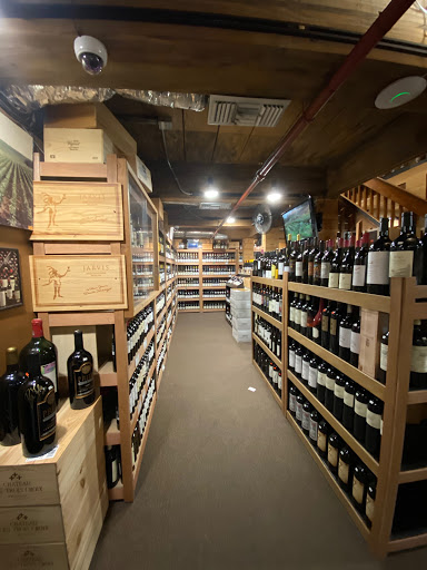 Wine Store «Wine Bank», reviews and photos, 363 5th Ave # 100, San Diego, CA 92101, USA
