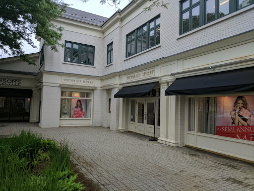Shopping Mall «The Shops at Somerset Square», reviews and photos, 140 Glastonbury Blvd, Glastonbury, CT 06033, USA