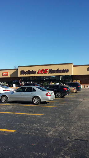 Hardware Store «Westlake Ace Hardware 032», reviews and photos, 2350 S Campbell Ave, Springfield, MO 65807, USA