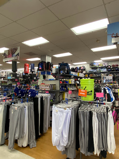Sporting Goods Store «Big 5 Sporting Goods - Alhambra», reviews and photos, 620 E Valley Blvd, Alhambra, CA 91801, USA