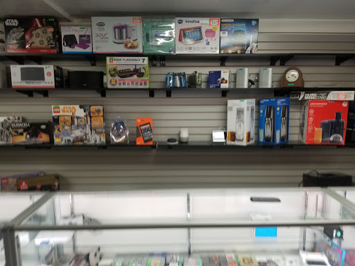 Pawn Shop «VIP Pawn Shop & Guns Orem», reviews and photos, 1015 State St, Orem, UT 84097, USA