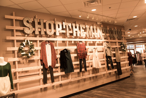 Clothing Store «The Mint Julep Boutique», reviews and photos, 1750 Opelika Rd, Auburn, AL 36830, USA