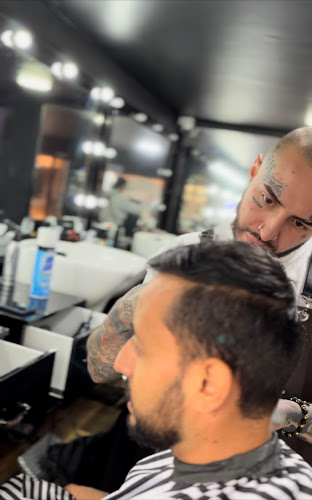 Reseñas de KingsMan Barberias & Boutique - Bogotá - Barbería