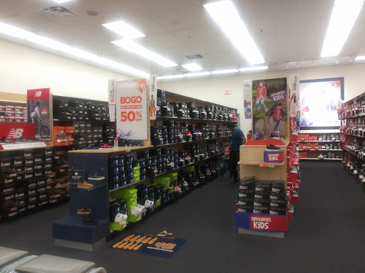Shoe Store «Rack Room Shoes», reviews and photos, 9600 S Interstate Hwy 35 N100, Austin, TX 78748, USA