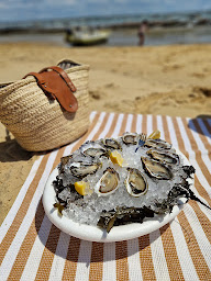 Photo n°57 de Chai Anselme - Dégustation d'huîtres - Le Canon à Lège-Cap-Ferret ()