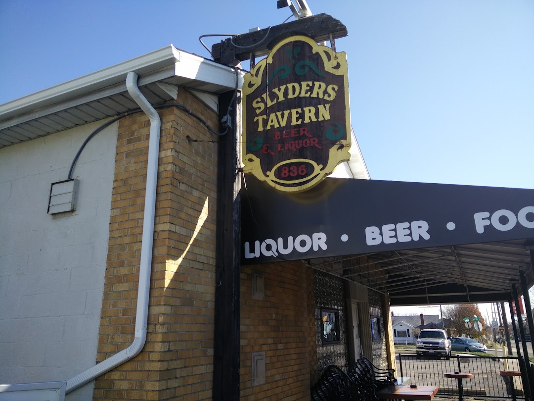 Slyders Tavern