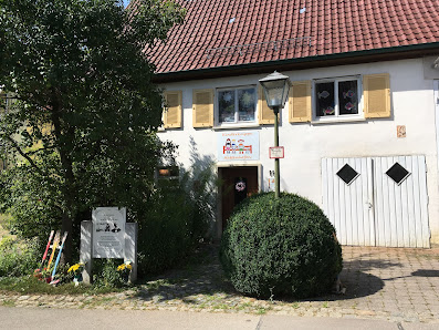 die kleinen Strolche e.V. Kinderkrippe Hattenhofen Reustadt 11, 73110 Hattenhofen, Deutschland