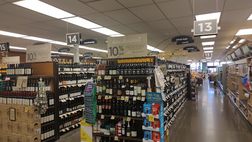 Grocery Store «Quality Food Center», reviews and photos, 4775 Whitman Ln SE, Lacey, WA 98513, USA