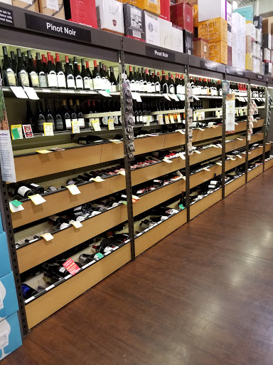 Wine Store «Total Wine & More», reviews and photos, 2224 E Williams Field Rd, Gilbert, AZ 85295, USA