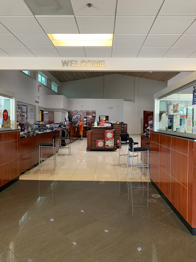 Toyota Dealer «Toyota of North Miami», reviews and photos, 16600 NW 2nd Ave, Miami, FL 33169, USA