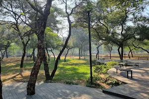 BAGH-E-BAHAR Park image